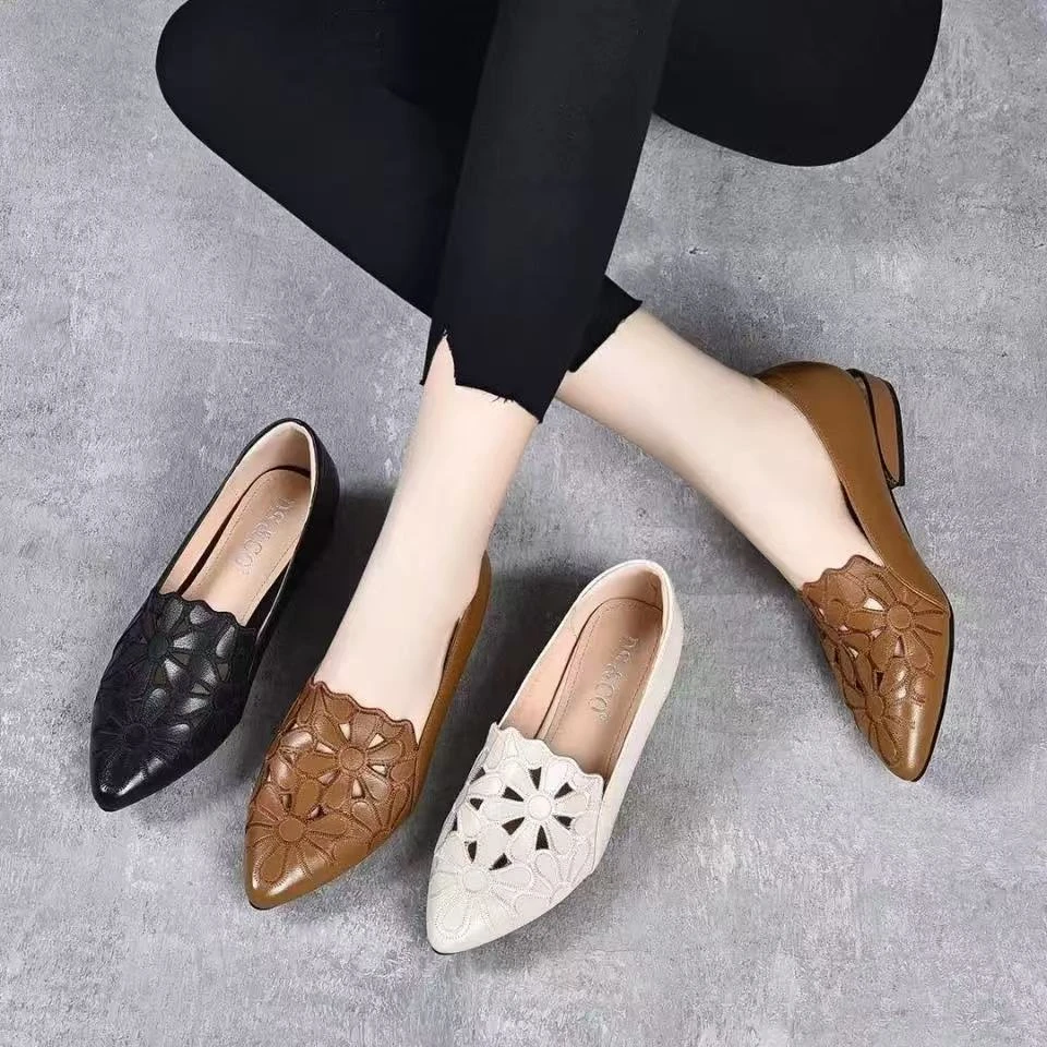 镂空绣花单鞋女新款低跟妈妈鞋透气工作鞋8893