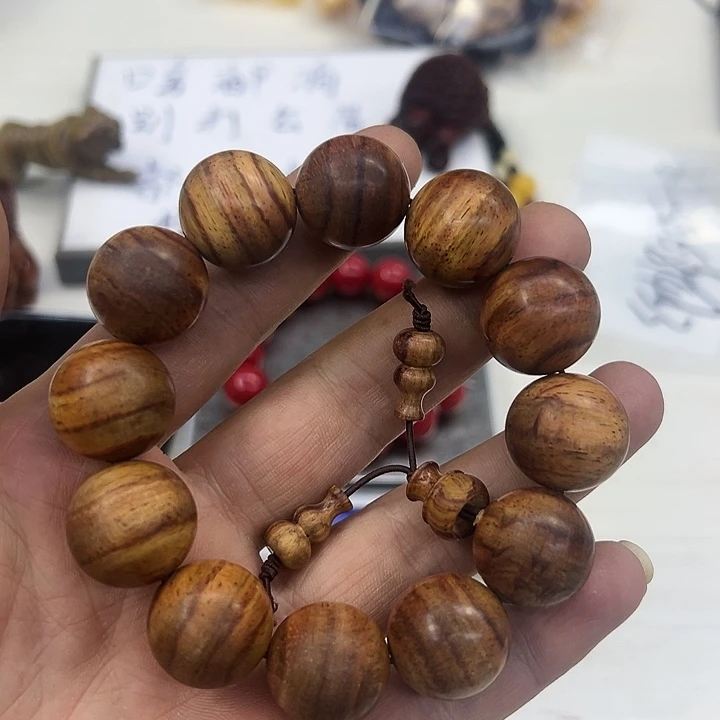 大果紫檀（缅甸花梨）215