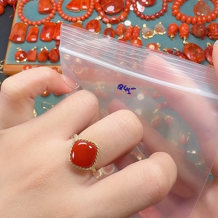 G***t南红玛瑙银S925镶嵌戒指