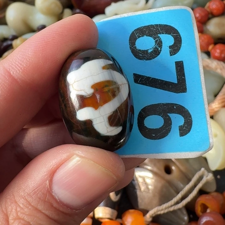 智***永玛瑙/玉髓未镶嵌颈饰