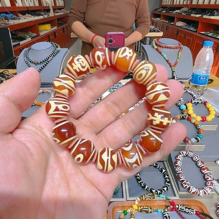 未镶嵌玛瑙/玉髓珠宝奇石