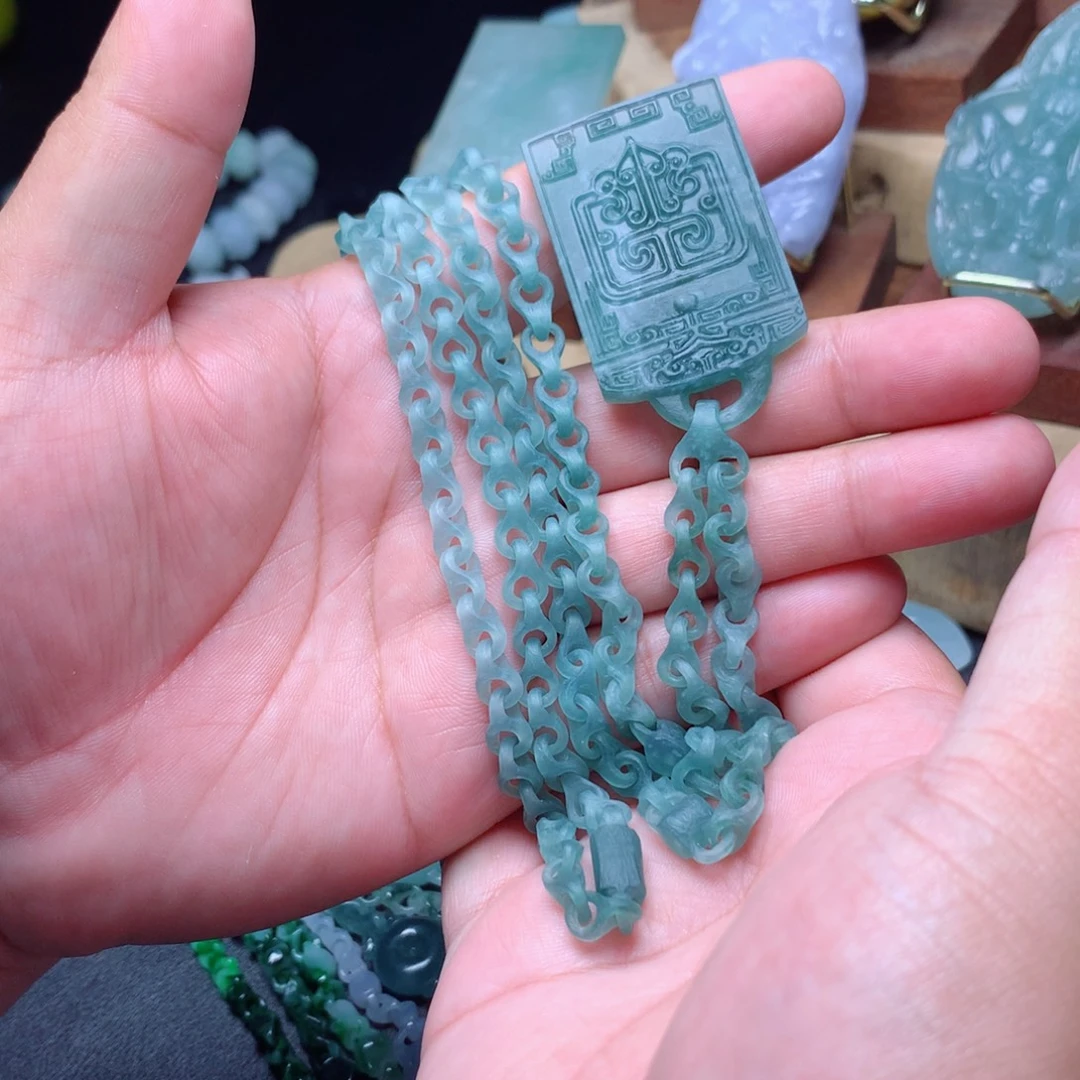 亭***子定制翡翠未镶嵌翡翠