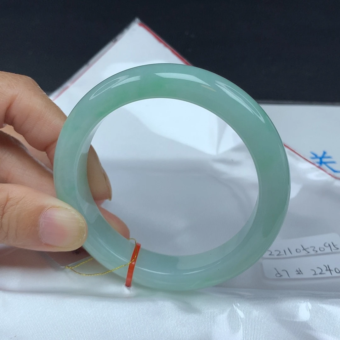 翡翠未镶嵌手镯57圈3095