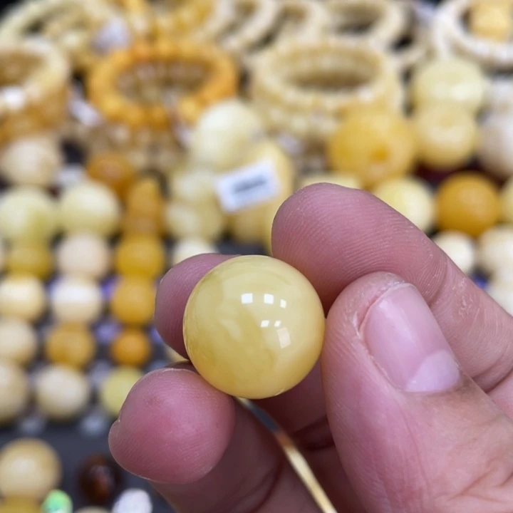 裸石蜜蜡未镶嵌15.8mm