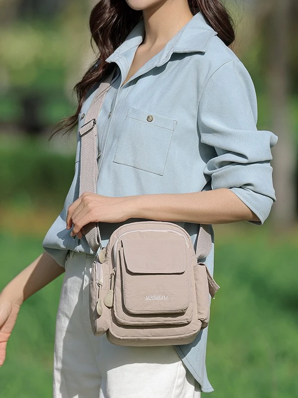 7633玛莎世家斜挎包男女通用轻便相机2025包