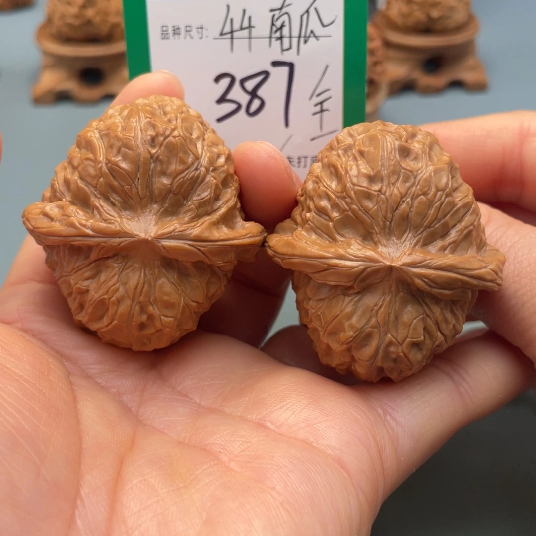 桃核把件文玩核桃