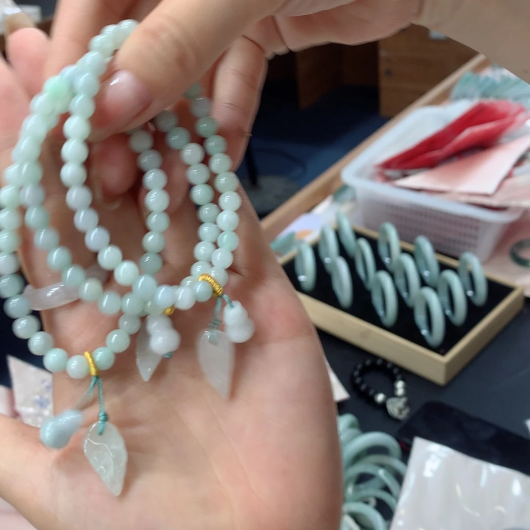 未镶嵌手链翡翠多样性发1