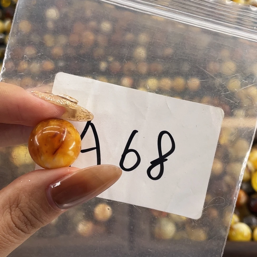 香***斯琥珀未镶嵌裸石16.6福利