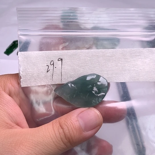 定制翡翠未镶嵌肺不好翡翠