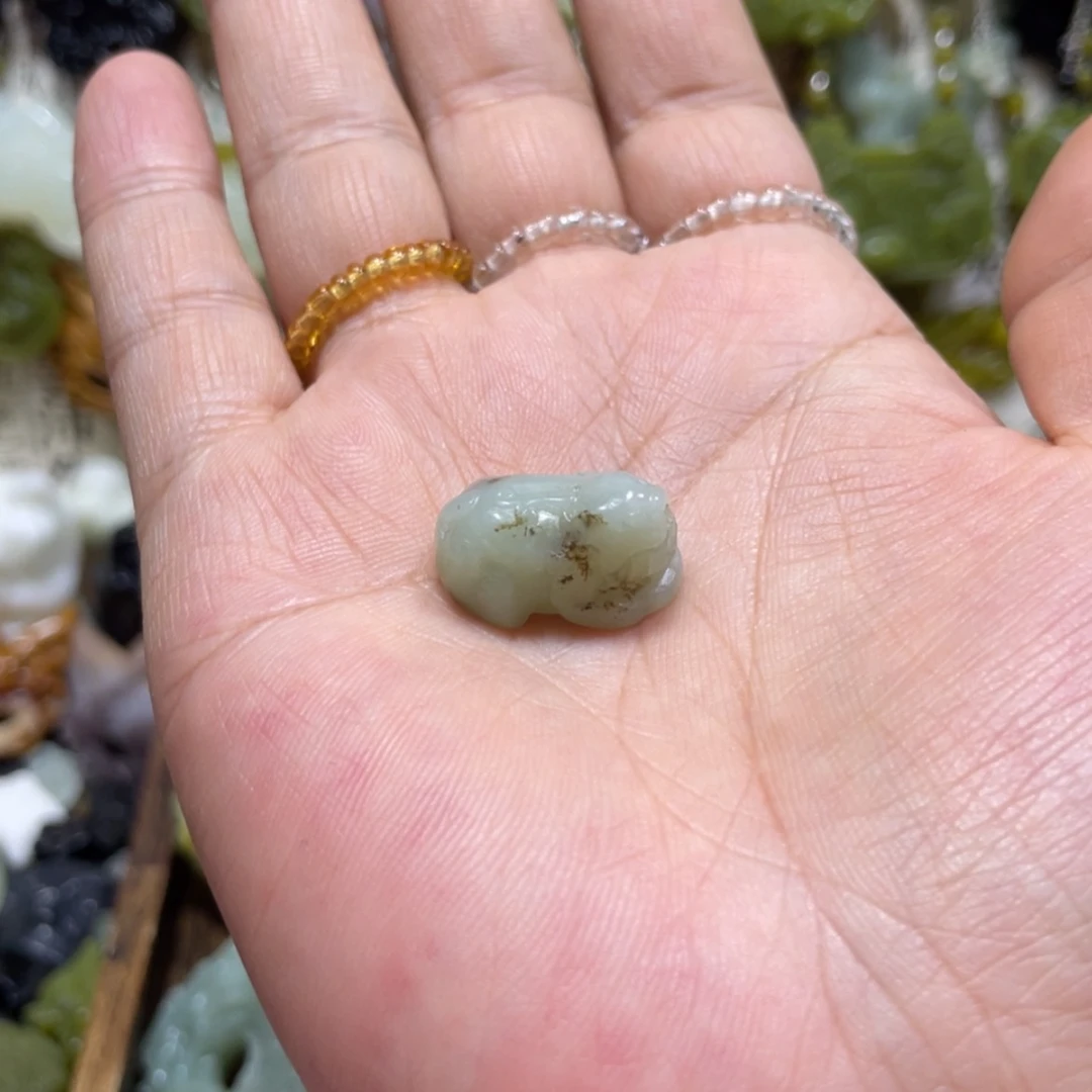 【闪购商品】岫玉颈饰未镶嵌82吊坠