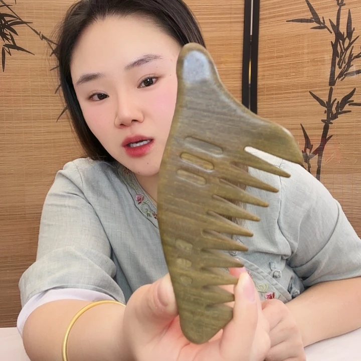 绿檀木大号鲨鱼梳子瑕疵