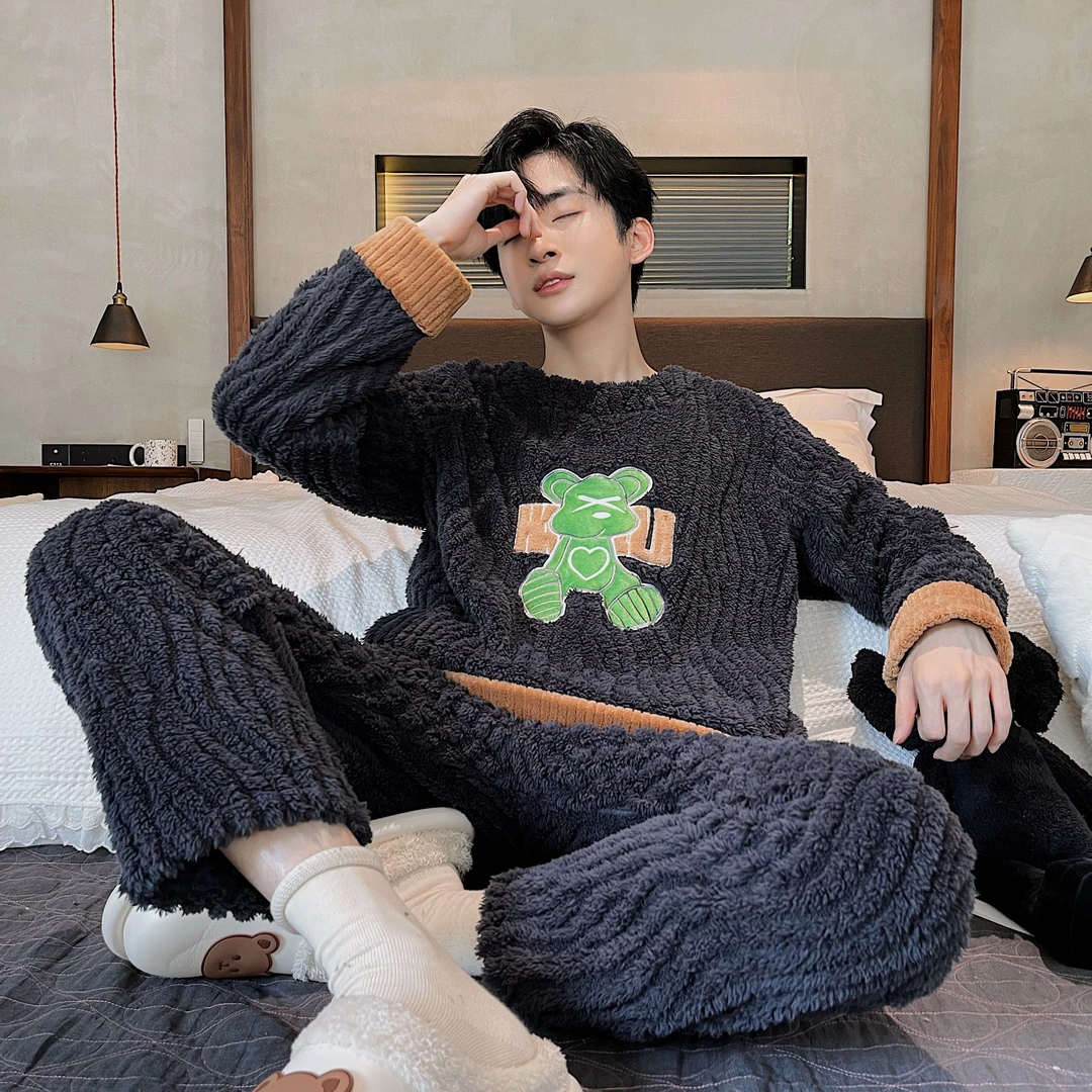 F108男士睡衣加绒卡通宽松长袖套头家居服套装
