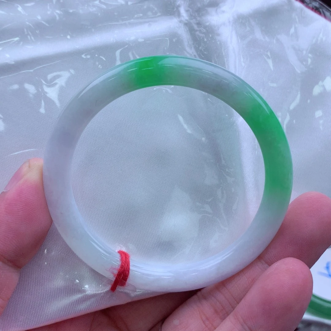 未镶嵌手镯翡翠翡翠