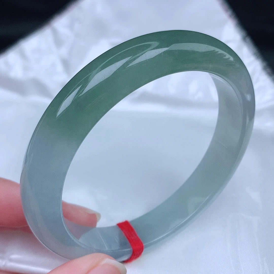 未镶嵌手镯翡翠天然