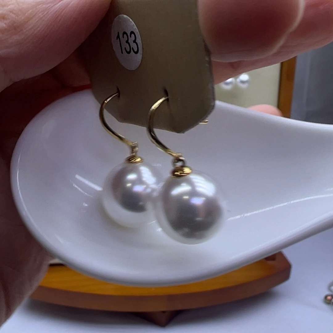 银S925镶嵌耳饰淡水珍珠