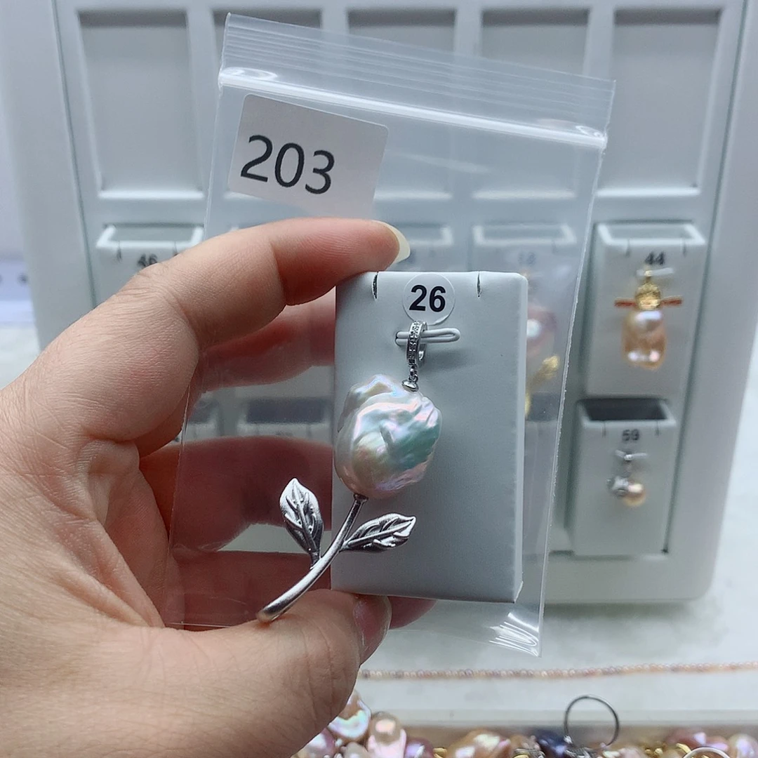 淡水珍珠吊坠(不含链)合金
