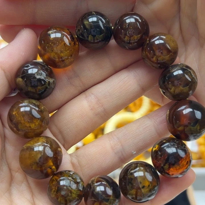 琥珀未镶嵌珠宝奇石