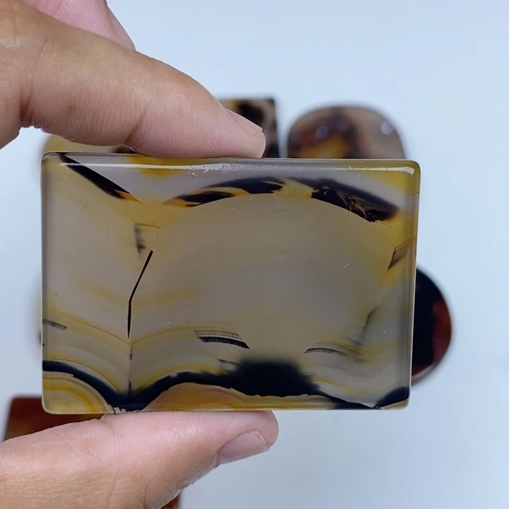 玛瑙/玉髓未镶嵌珠宝半成品