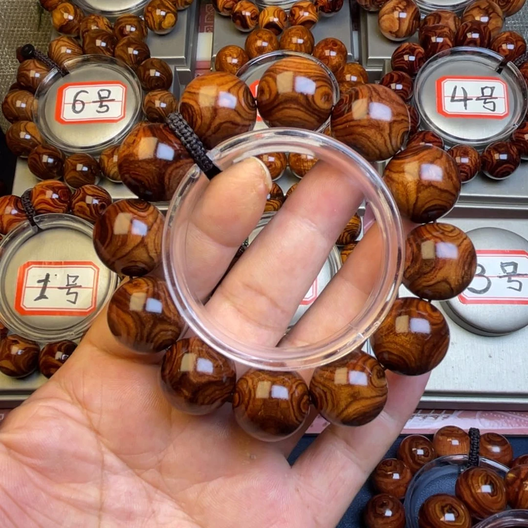 花梨木类无事牌文