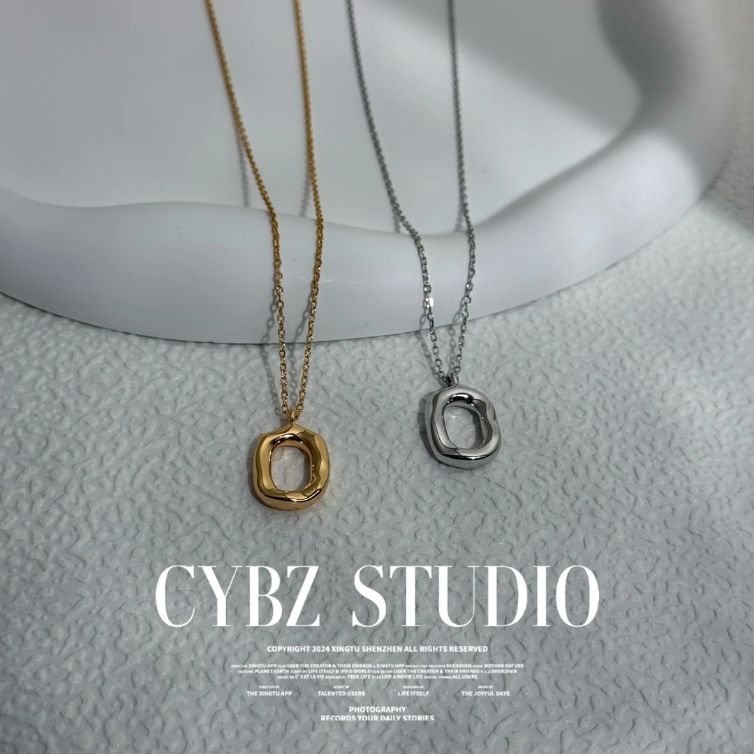 坠链均925银 S925银锁骨银镀18k轻奢小众吊坠甜甜圈纯银百搭项链