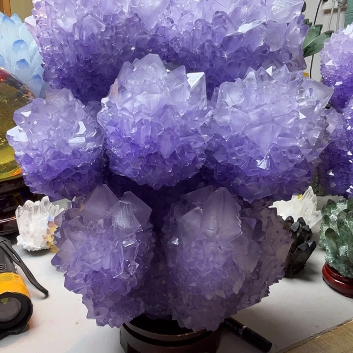 。***宝石材摆件 紫气东来