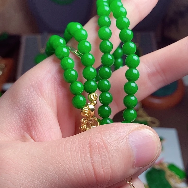 翡翠18K金镶嵌项链34