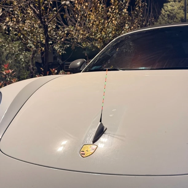 日夜两用夜光漂高灵敏电子漂夜汽车鲨鱼鳍底座汽车装饰领航摆件