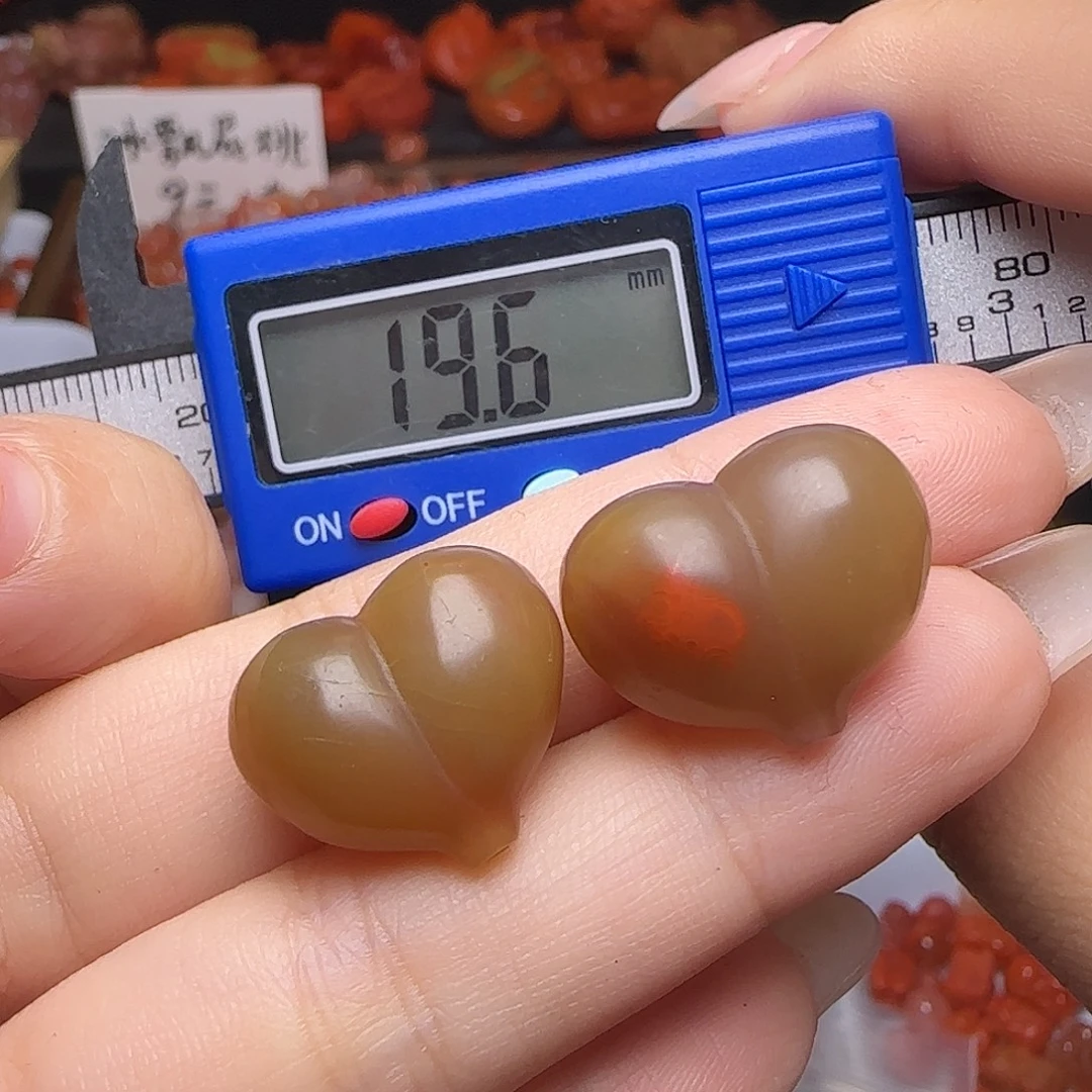 南红玛瑙未镶嵌颈饰