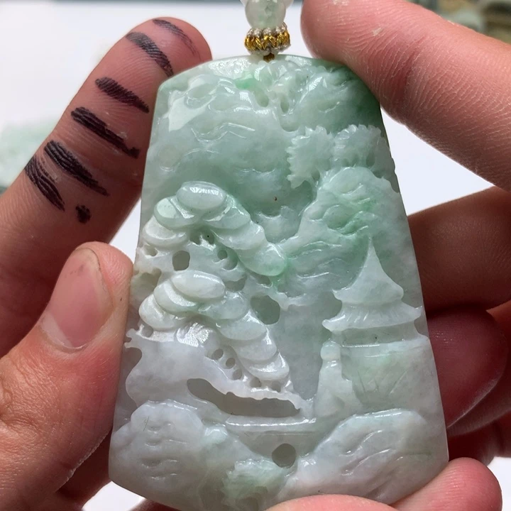 翡翠未镶嵌颈饰保真天然a货翡翠