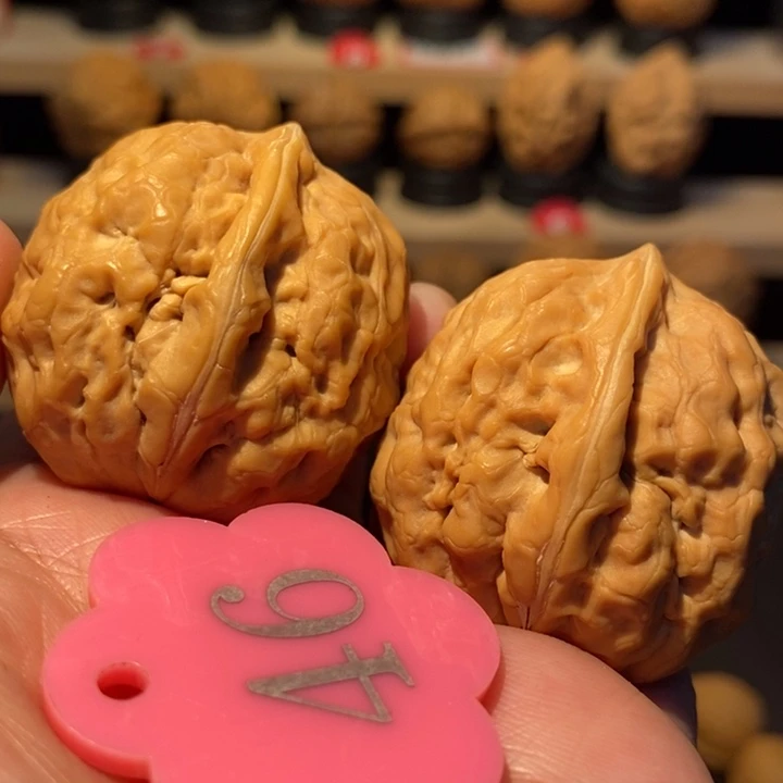 木质类招财蛙37尺寸，水晶皮