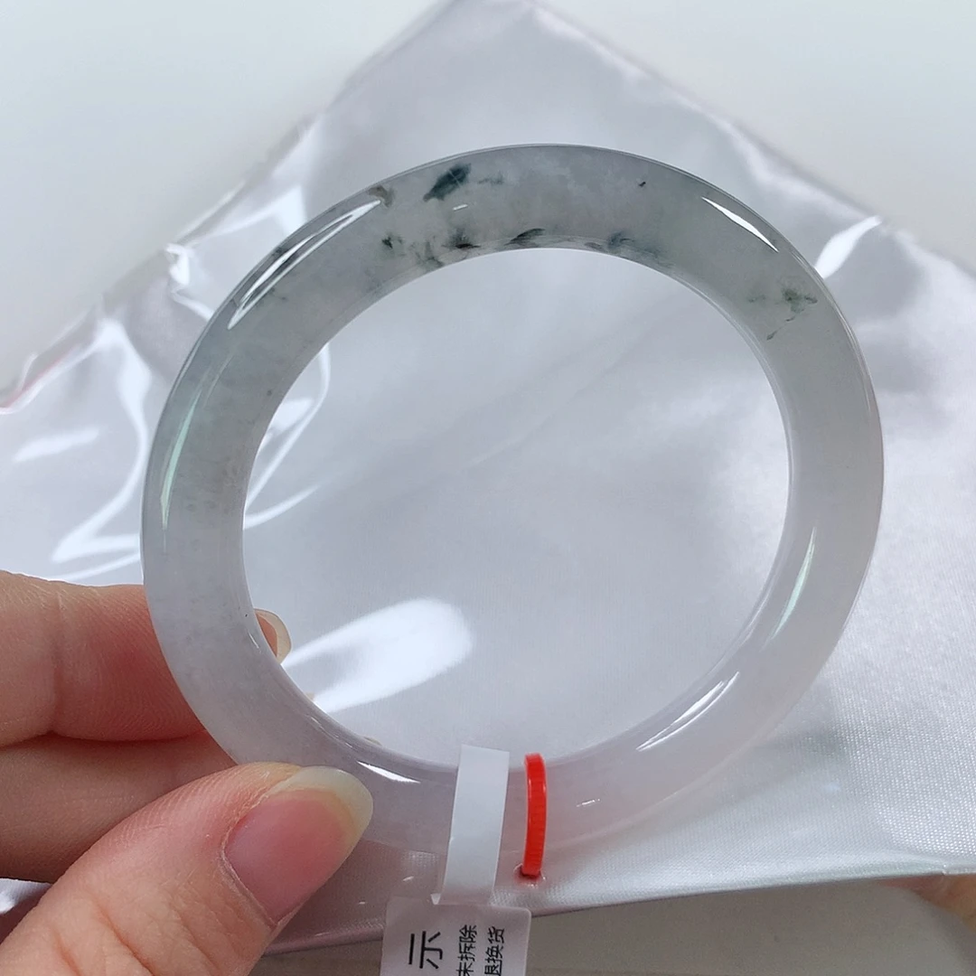 翡翠手镯未镶嵌⑧⑧