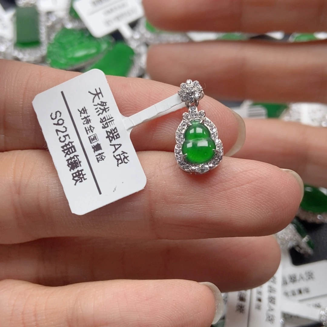 翡翠银S925镶嵌颈饰