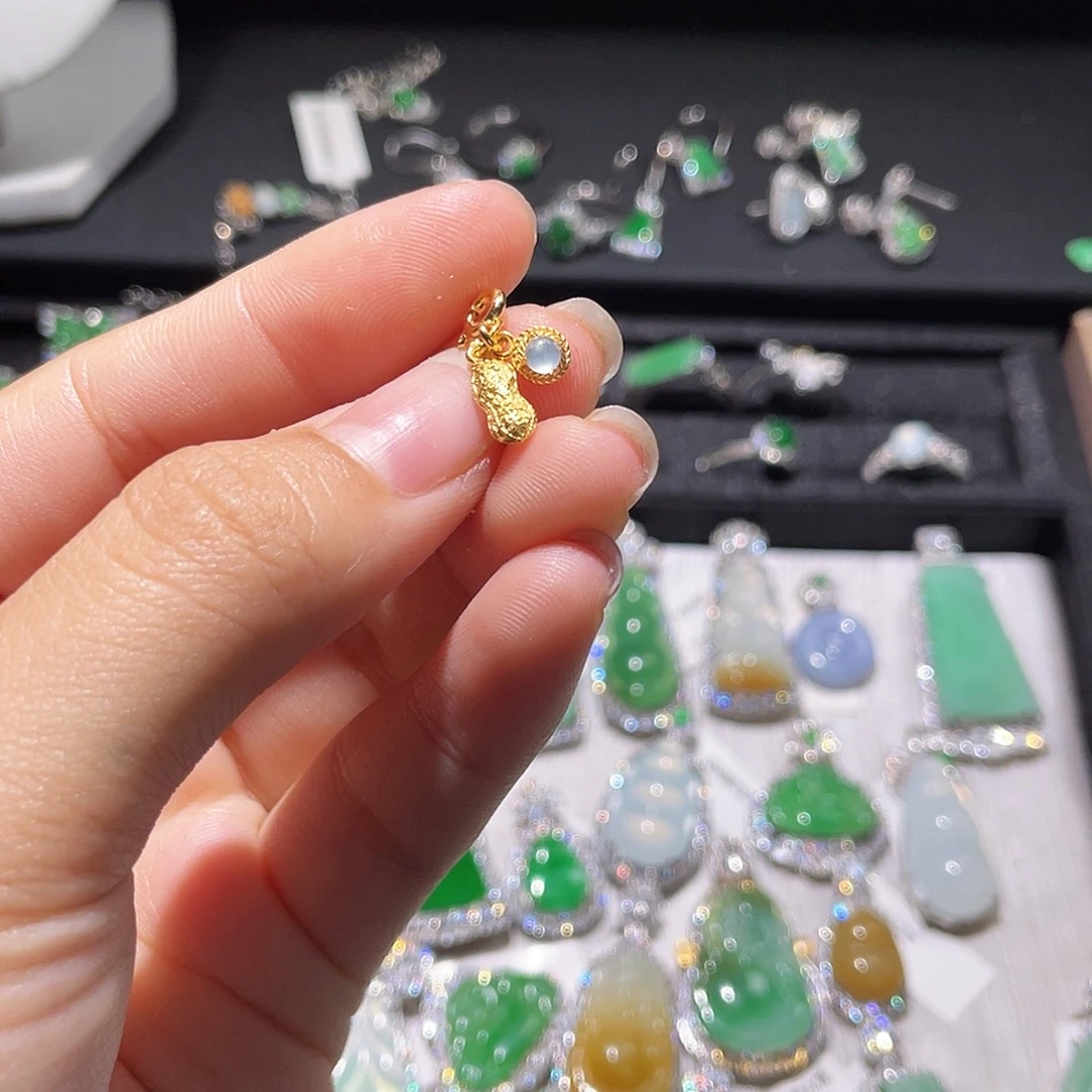 好****翡翠银S925镶嵌颈饰