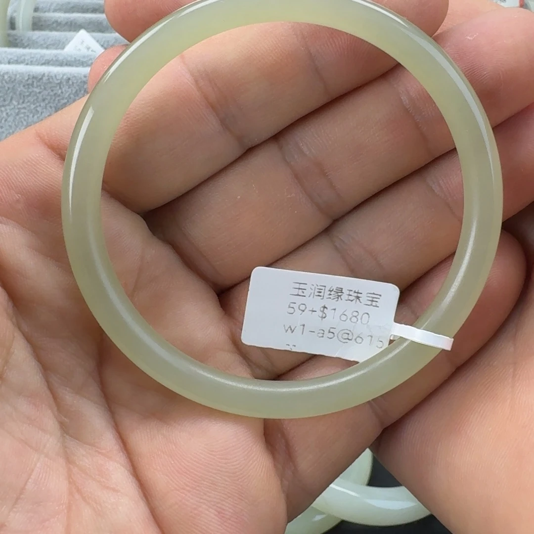 和田玉（糖玉）未镶嵌车挂