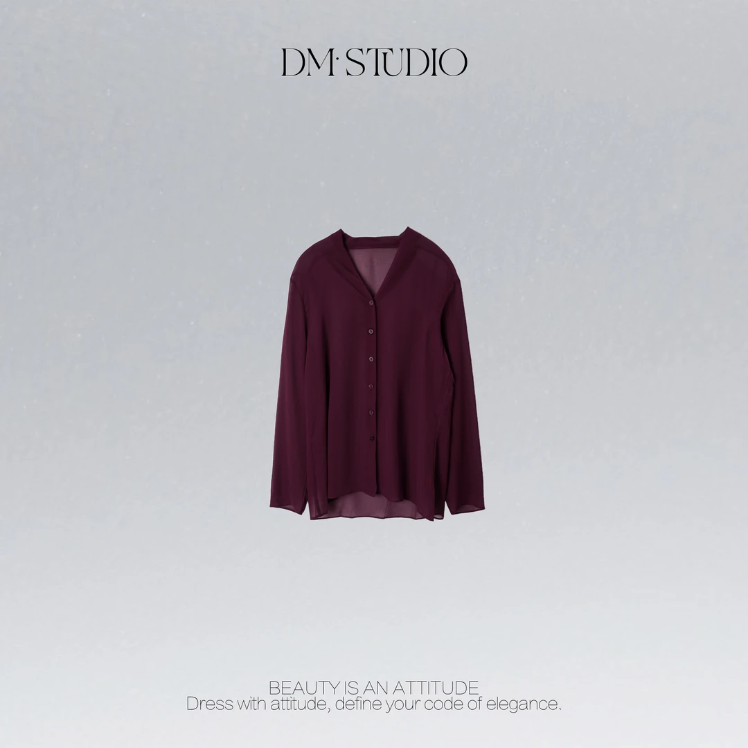 DEDM•STUDIO/气质精致减龄显瘦纯色V领排扣极简上衣2507CS/SY052