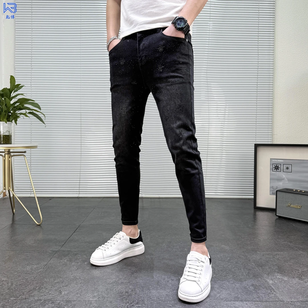 彪博春夏季薄款潮牌欧货黑色牛仔裤男高端烫钻高弹力修身小脚裤