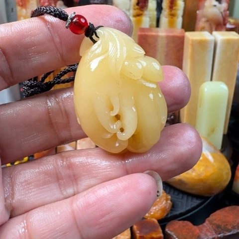 寿山石黃色芙蓉石