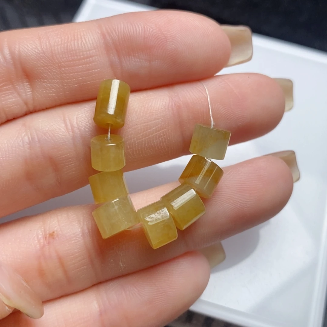 翡翠散珠黄翡小桶珠（可搭沉香、可做耳饰）