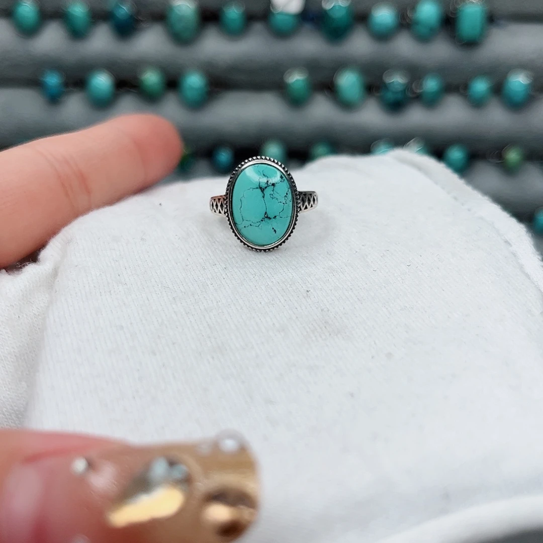 绿松石绿松石未镶嵌