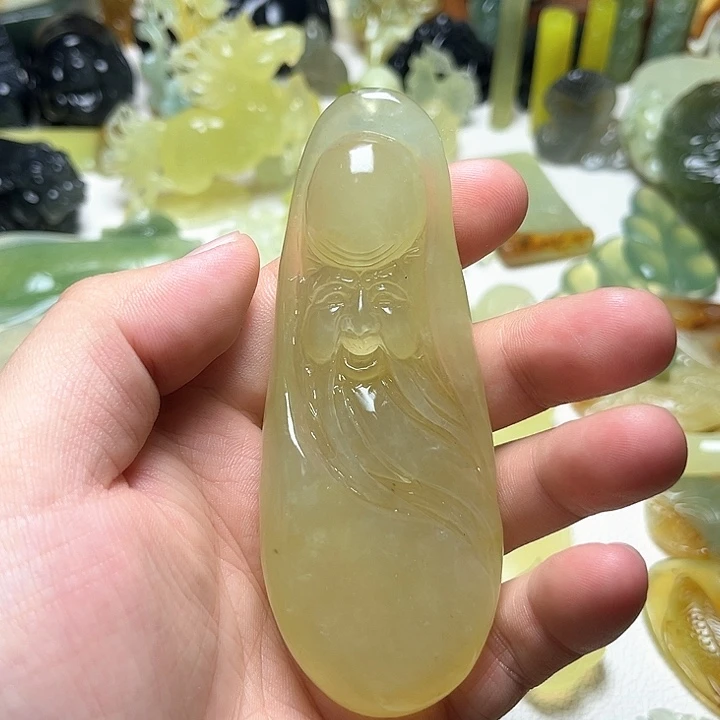 未镶嵌蛇纹石玉颈饰