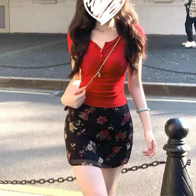 仲夏玫瑰韩系复古穿搭一整套碎花慵懒感显瘦高腰长短款半身裙➕T恤