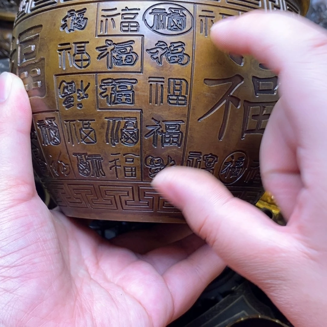 铜器摆件做工精良