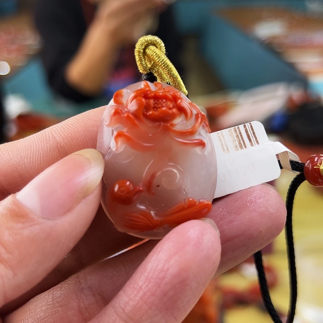 南红玛瑙未镶嵌买四川南红