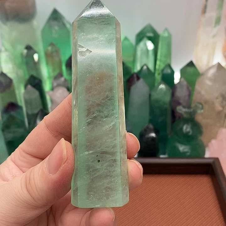 天然萤石有瑕未镶嵌萤石天然萤石有瑕