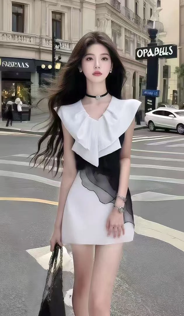 时尚轻奢小众温柔知性风白色V领修身收腰连衣裙女高级氛围感裙子