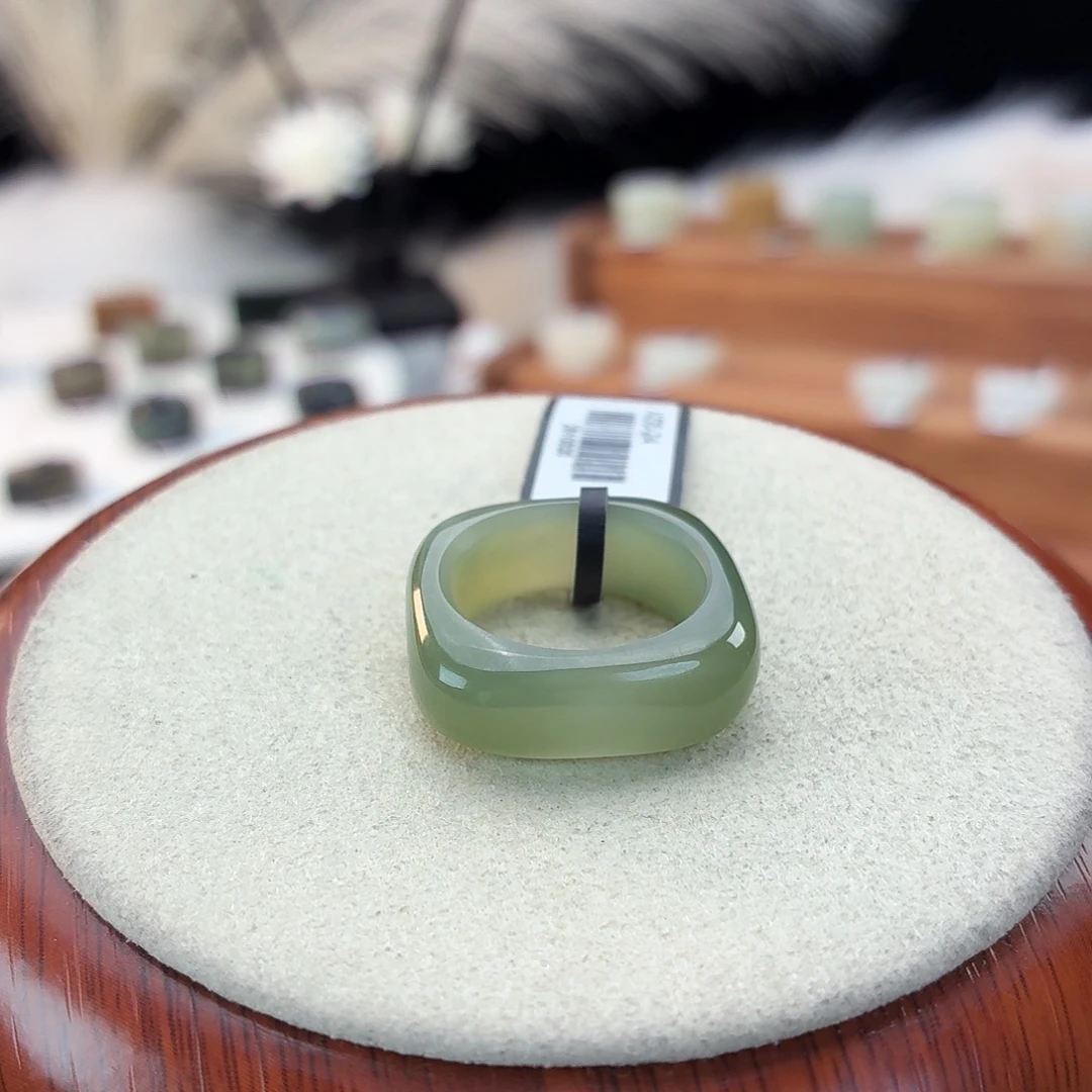 和田玉未镶嵌戒指i66青提方圆17.1mm