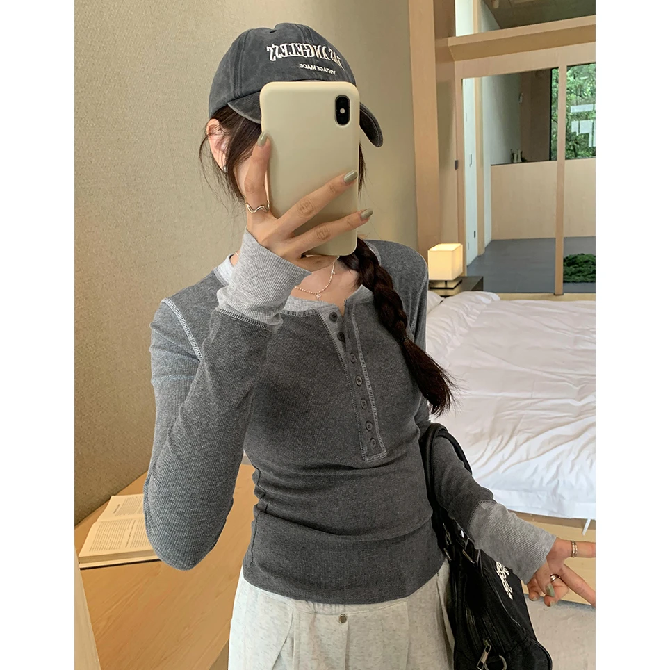 新款秋冬新款纽扣半开领打底衫女美式拼接撞色辣妹修身长袖上衣