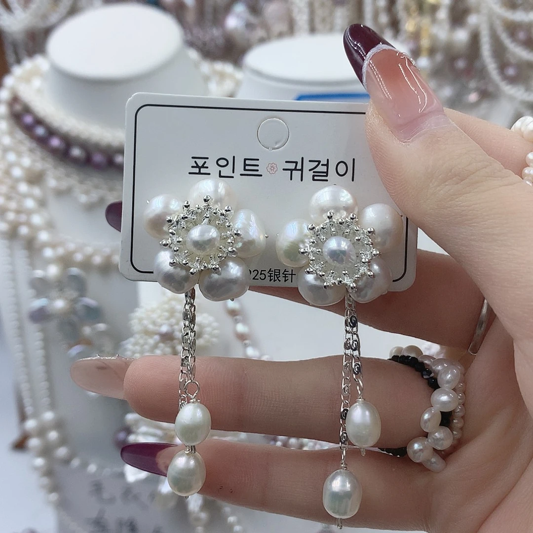 淡水珍珠银S925镶嵌耳饰