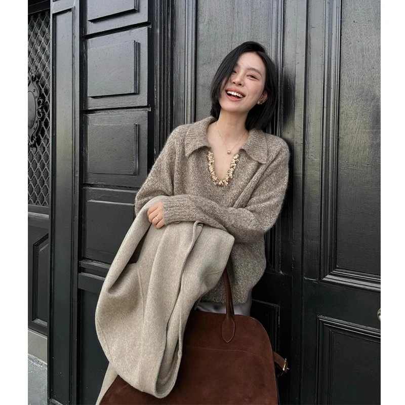 法式复古百搭纯色翻领气质毛衣女秋冬慵懒高级感外穿宽松针织上衣