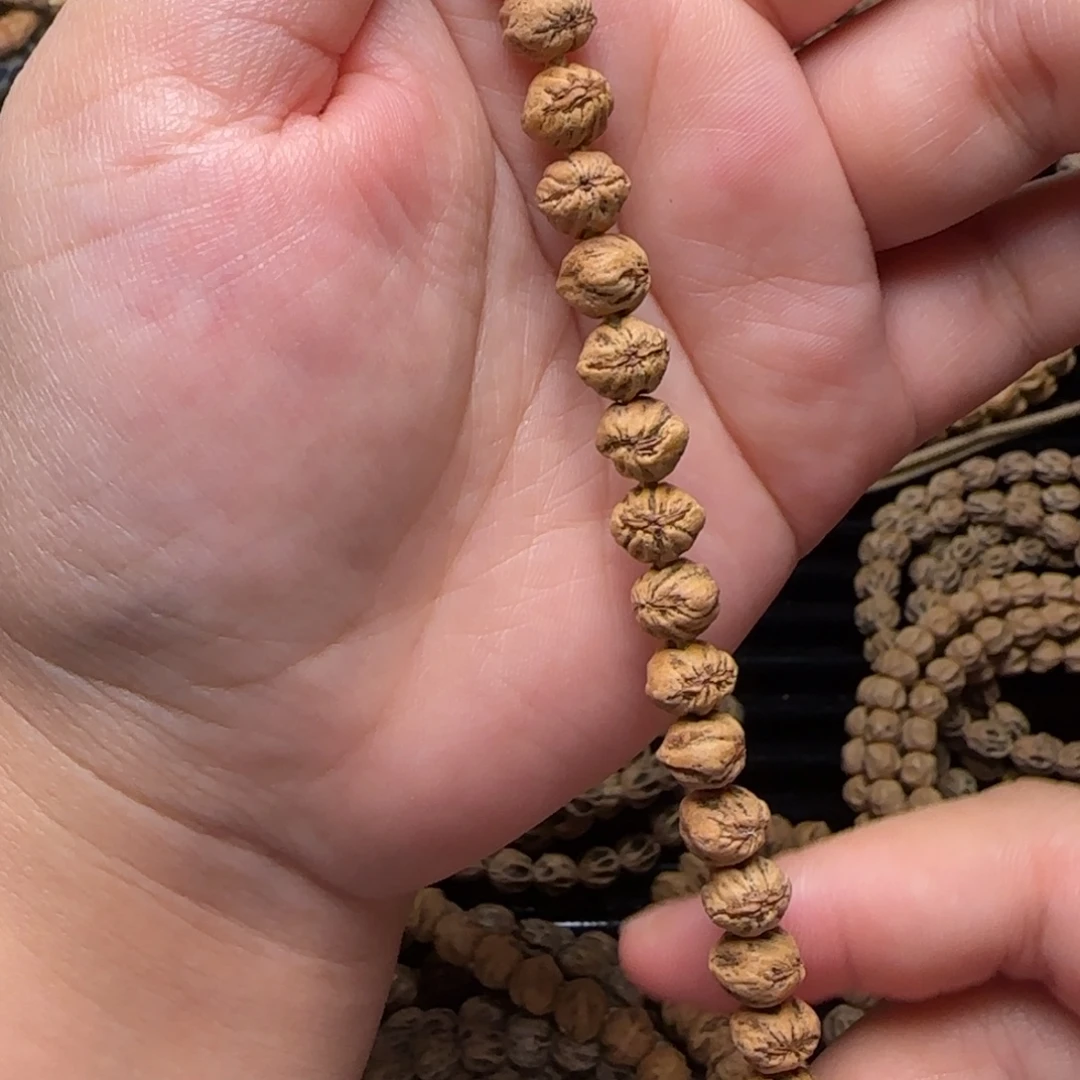 兴***柏香籽/百香籽吊坠